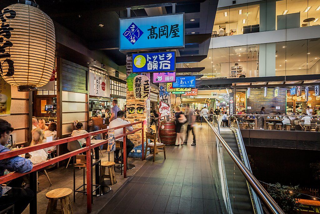 Fraser Suites Sydney Esterno foto Restaurants in the mall